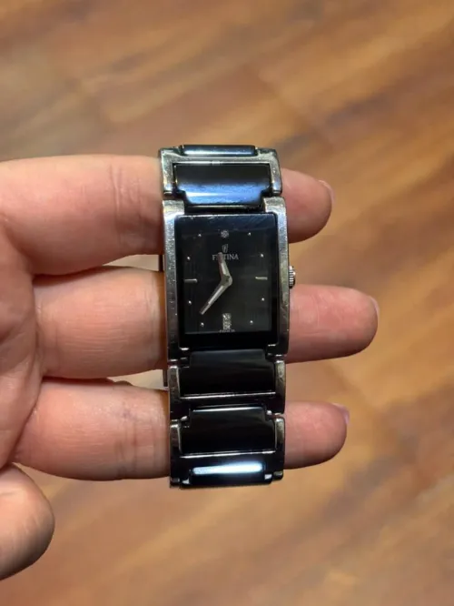 Montre femme original