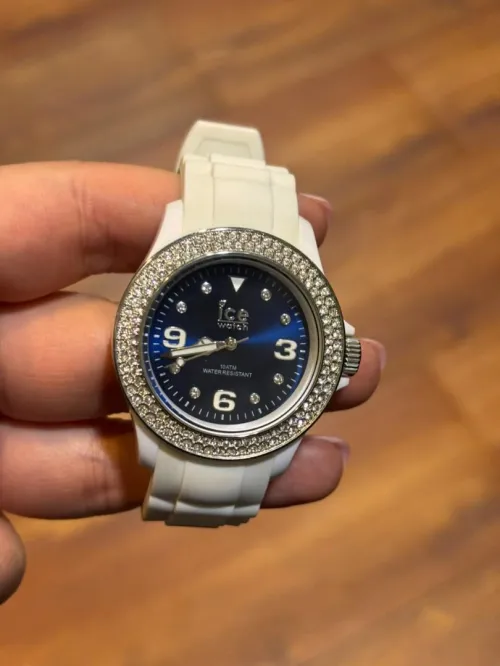 Montre femme original
