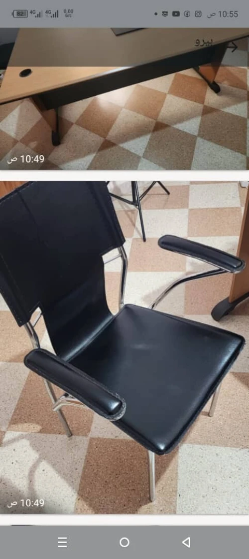 2 Chaises en cuir noir