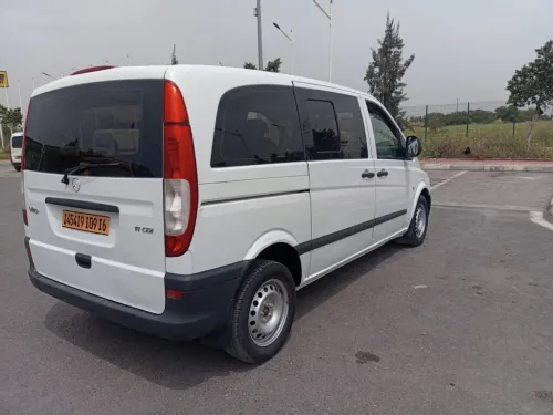 Mercedes vito 2009 Très bon état