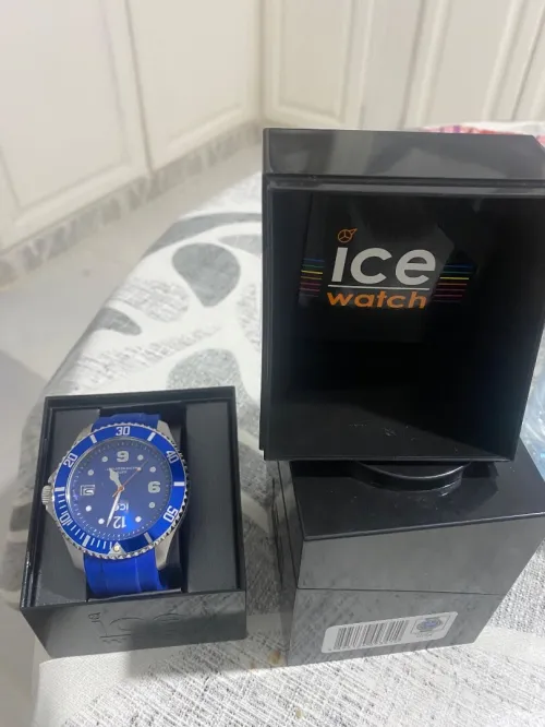 Montre Ice Watch noir et blue
