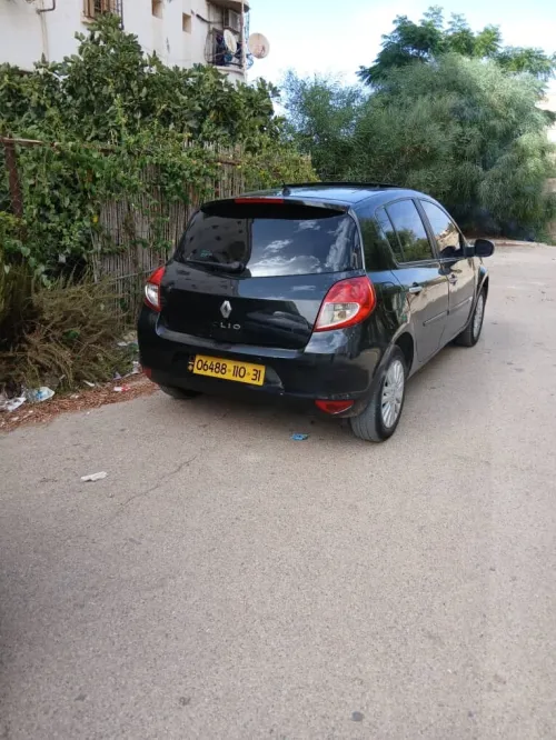 Renault Clio 3 2010 Exception