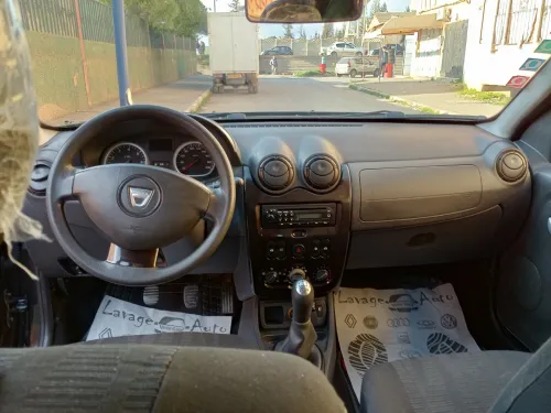 Dacia Duster 2011 Laureate