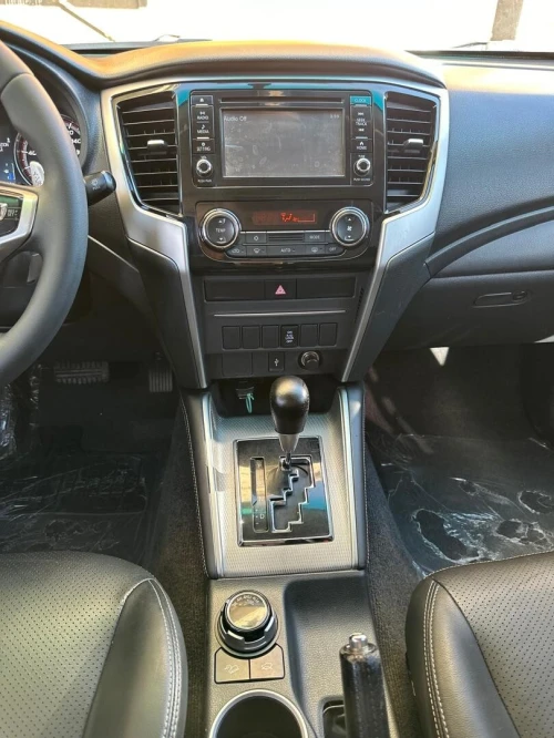 Mitsubishi L200 2022 Doube cabine Evolution