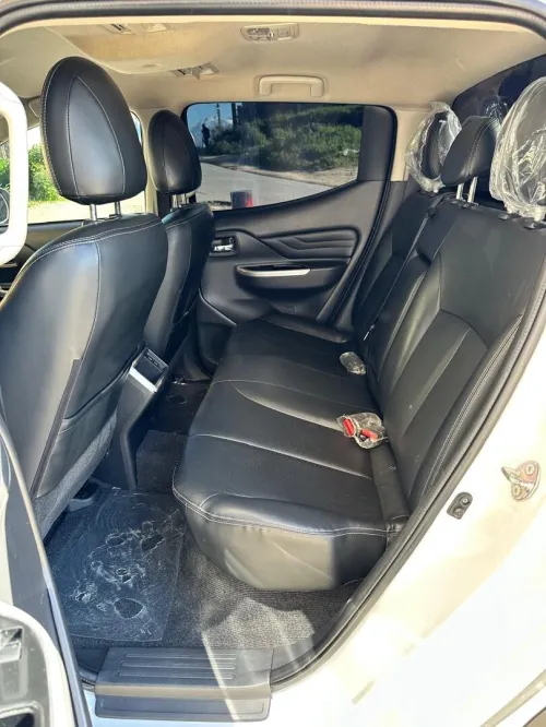 Mitsubishi L200 2022 Doube cabine Evolution