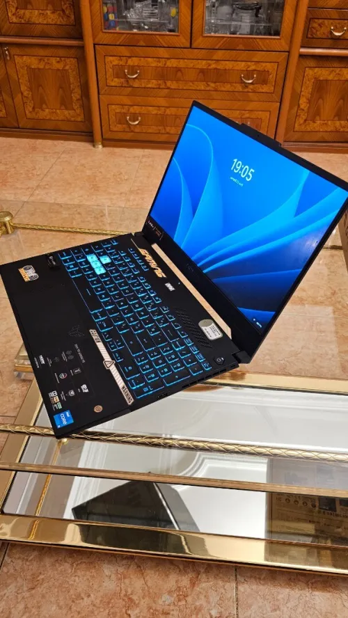 Laptop asus f15
