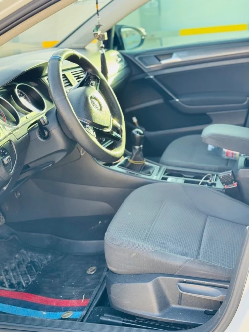 Volkswagen Golf 7 2018 Confortline