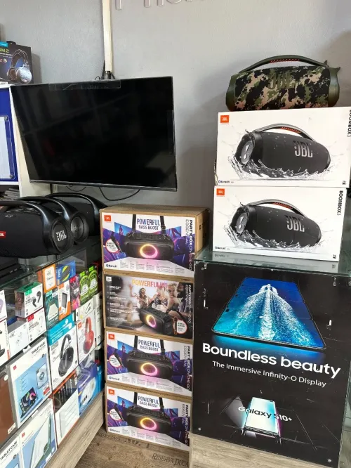 JBL boombox 3 wifi et Bluetooth neuf partybox charge 5/6 disponible