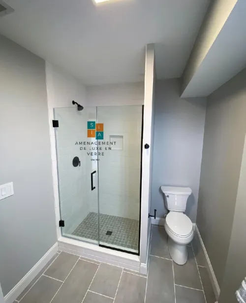 Cabinet de douche/séparation (salon, cuisine, balcon) en verre "Sila lux"