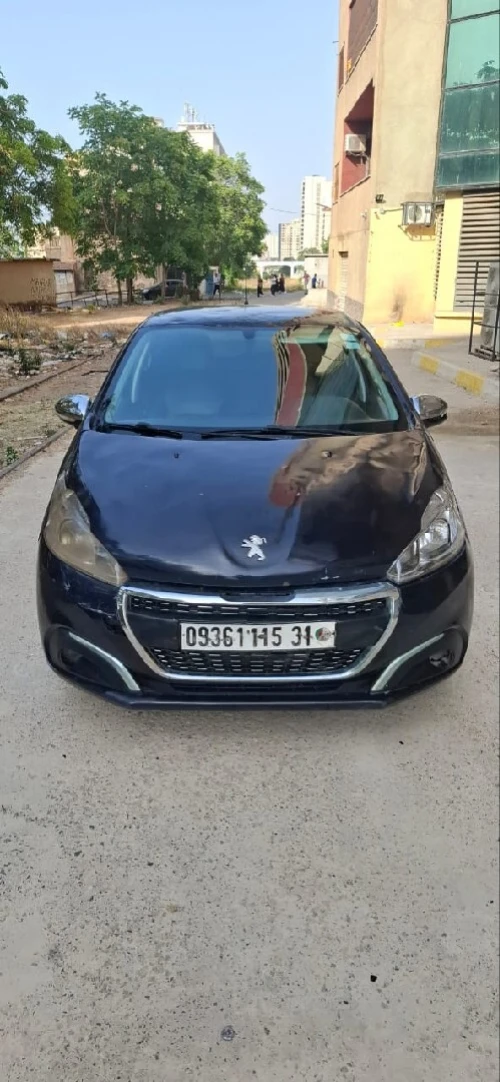 Peugeot 208 2015 Active 7