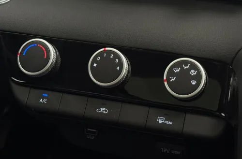 Hyundai Elantra 2025 GLX