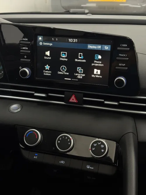 Hyundai Elantra 2025 GLX