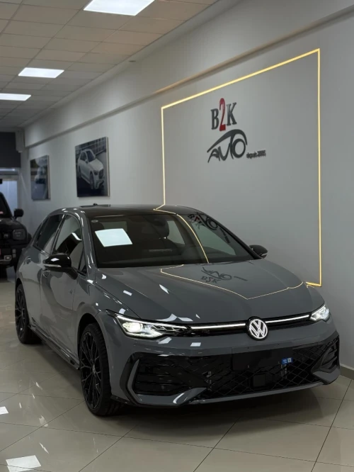 Volkswagen Golf 8 2026 R-LINE BLACK EDITION