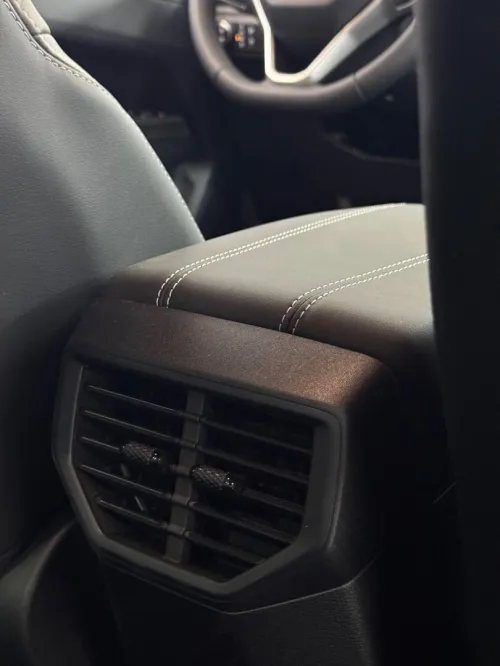 Volkswagen Amarok 2025 Aventura