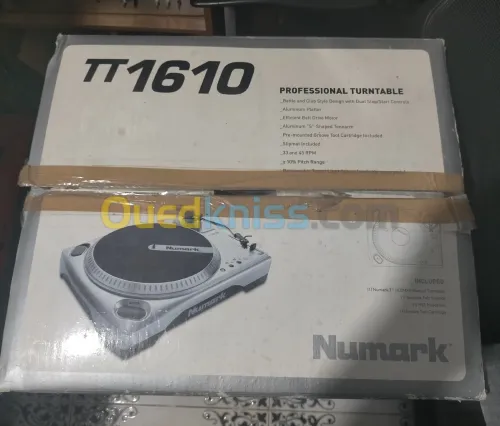 NUMARK 