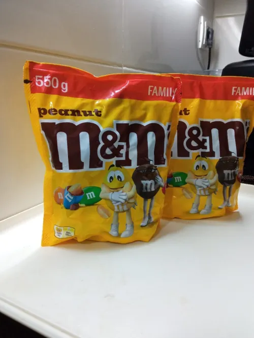 M & MS