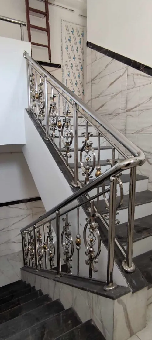 Rampe d'escalier en inox 