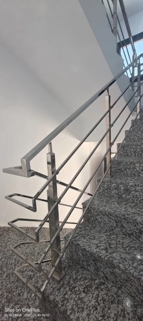 rampe d' escalier en inox