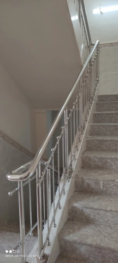 rampe d' escalier en inox