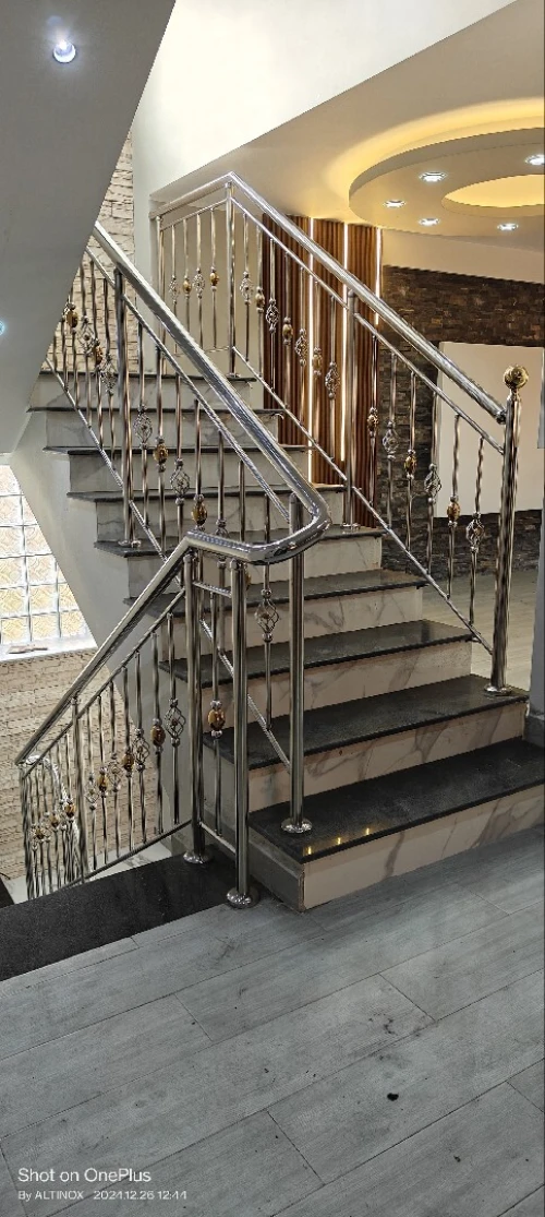 rampe d' escalier en inox