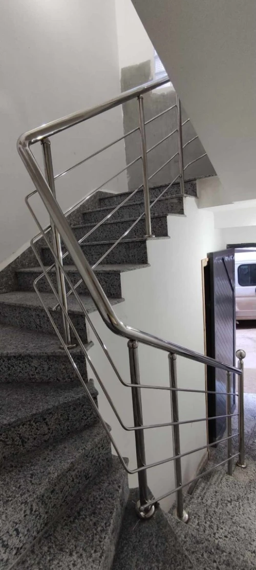 rampe d' escalier en inox
