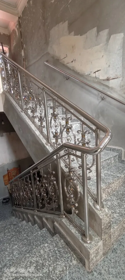 Rampe d'escalier en inox