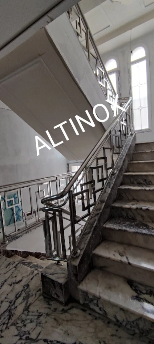 Rampe d'escalier en inox 