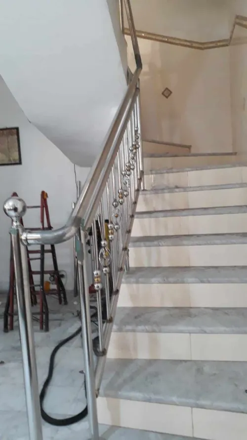 Rampe d'escalier en inox