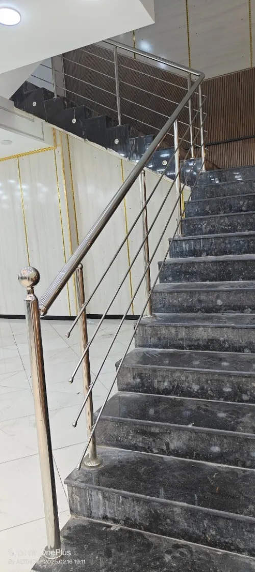 Rampe d'escalier en inox