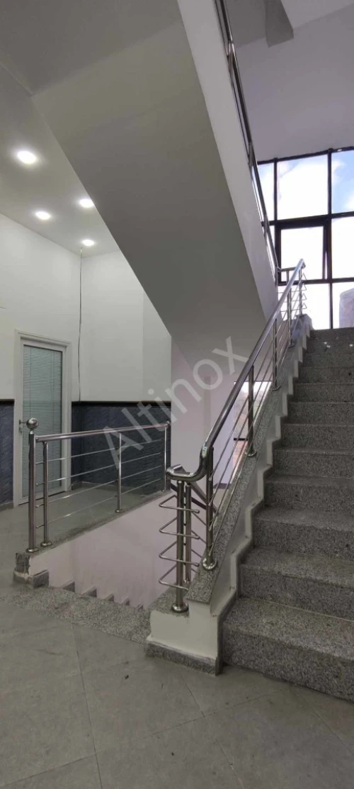 Rampe d' escalier en inox