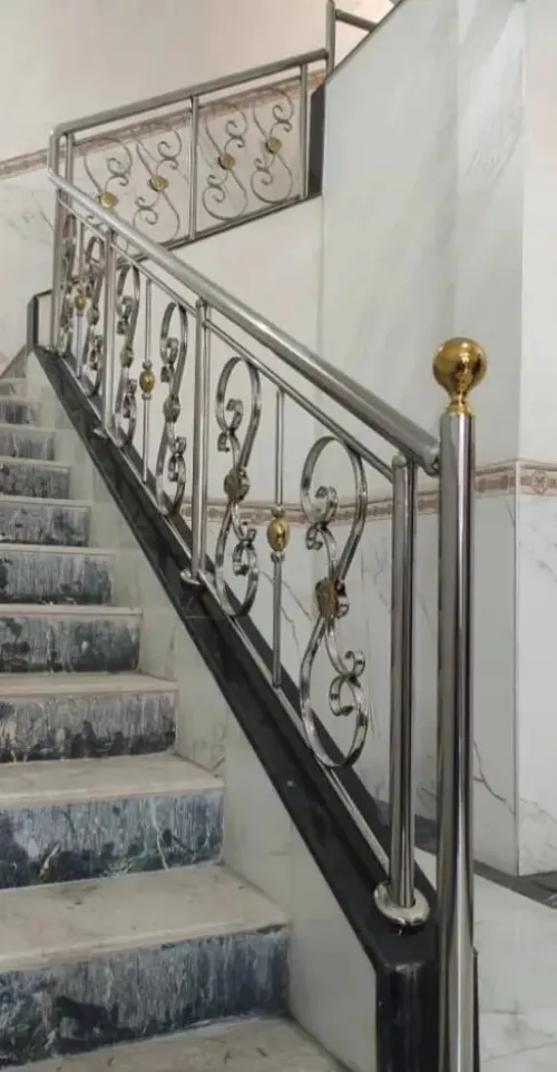 Rampe d'escalier en inox