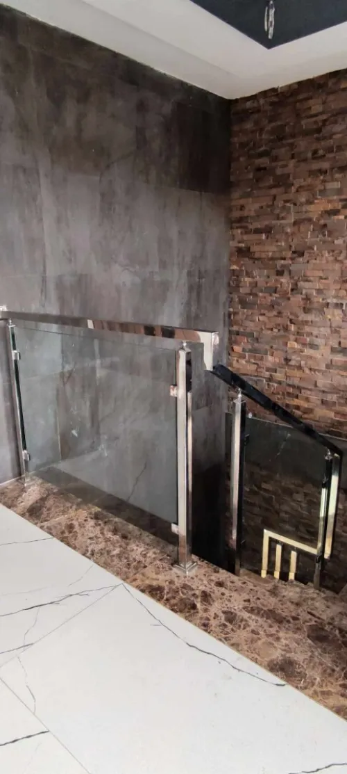 Rampe d'escalier en inox