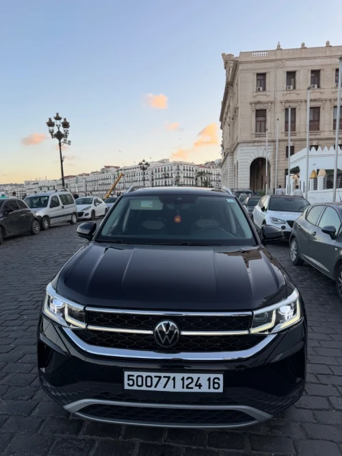 Volkswagen Taos 2024 SEL