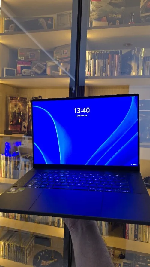 ASUS ROG ZEPHYRUS G16 - 16'' 2.5K OLED 240Hz -  ULTRA 9 285H - 2TB - 32GB - RTX 5070