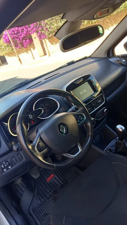 Renault Clio 4 2019 Limited 2