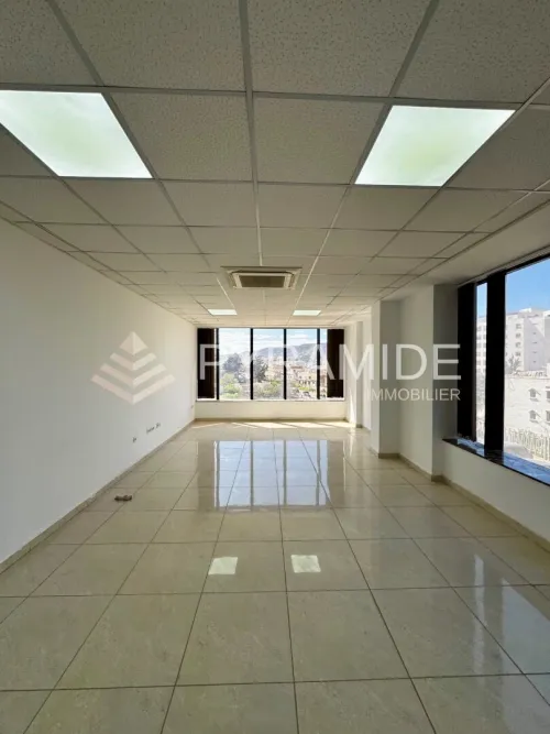 Location Local Oran Oran