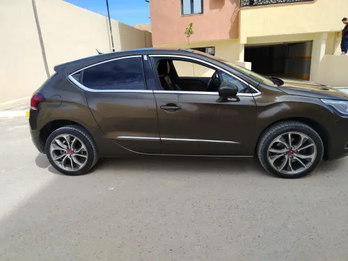 DS DS4 2013 SPORT CHIC