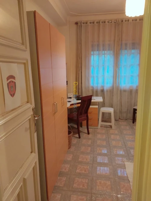 Location Appartement F3 Alger Hydra