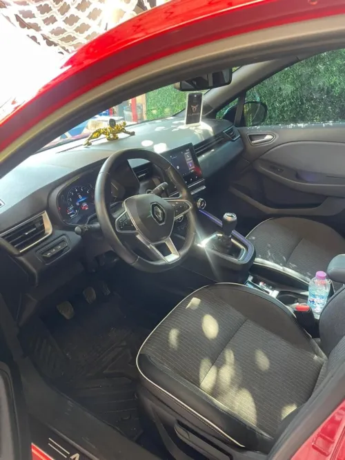 Renault CLIO 5 2021 Lutecia