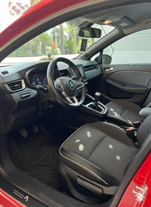 Renault Clio 5 2021 Lutecia