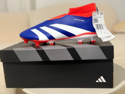 adidas Performance PREDATOR LEAGUE LACELESS FG - Chaussures de football pour terrain sec
