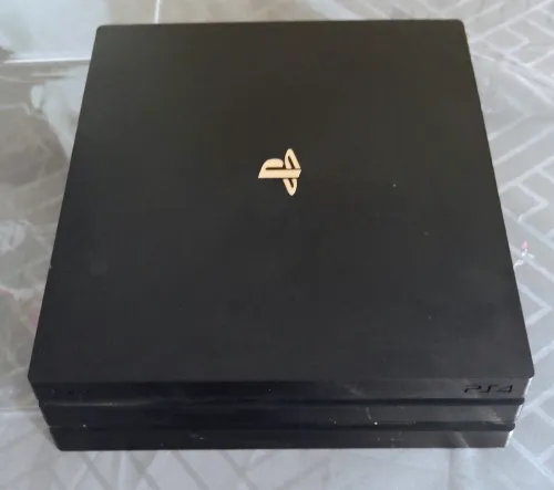 PlayStation 4 pro 1T version 9.00