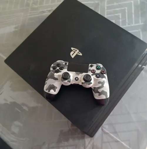 PlayStation 4 pro 1T version 9.00