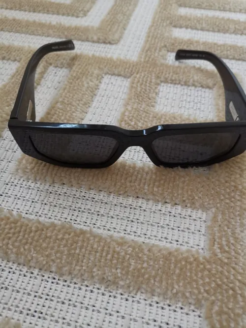 lunettes prada