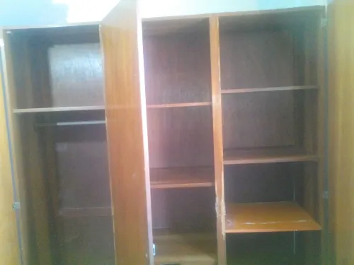 ARMOIRE 3 PORTES  OCCASION   20000DA