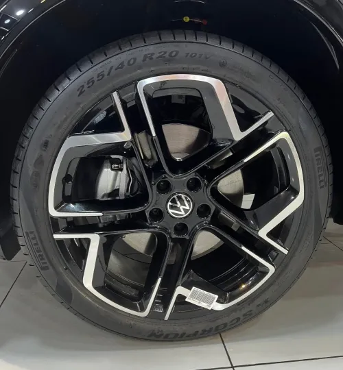 Volkswagen New Tiguan 2025 R-line full full options