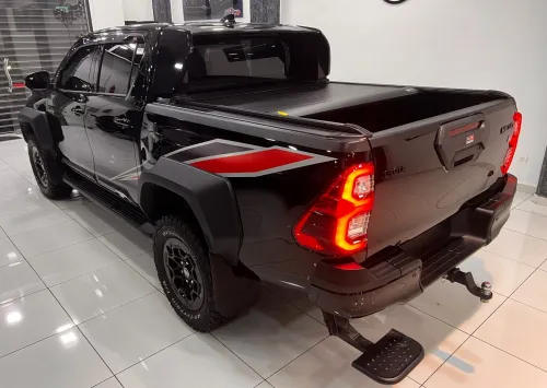 Toyota HILUX 2026 GR full options