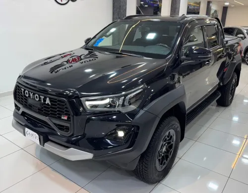 Toyota HILUX 2025 GR FULL OPTIONS