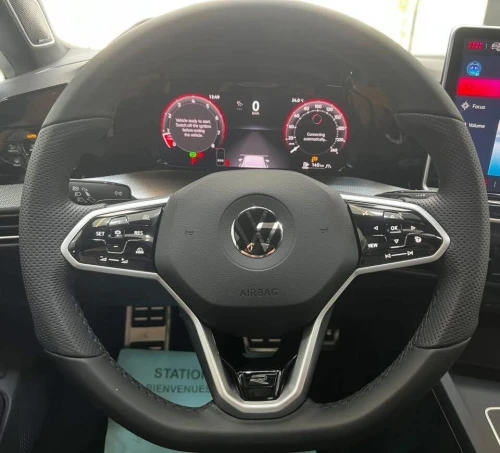 Volkswagen GOLF 8.5 2025 R-line full options