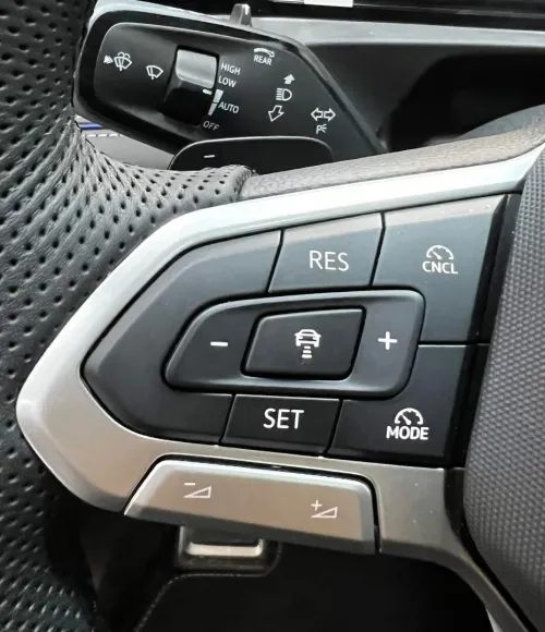 Volkswagen New Tiguan 2025 R-line full full options
